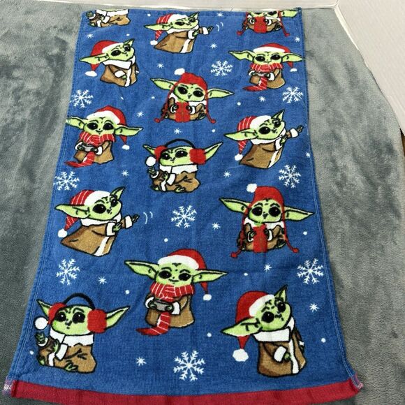Star Wars Grogu Baby Yoda Blue Snowflake Santa Hat Christmas Hand Towel - Picture 1 of 9